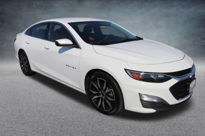 Used 2025 Chevrolet Malibu RS