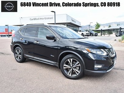 Used 2017 Nissan Rogue SL