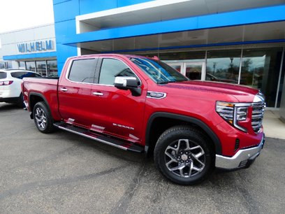 New 2025 GMC Sierra 1500 SLT w/ SLT Premium Plus Package