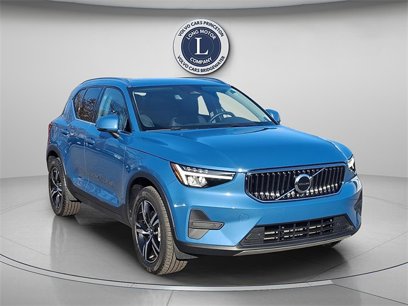 Used 2024 Volvo XC40 B5 Core