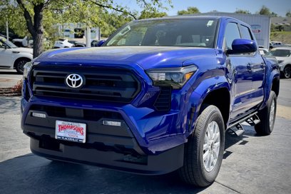 New 2025 Toyota Tacoma SR5