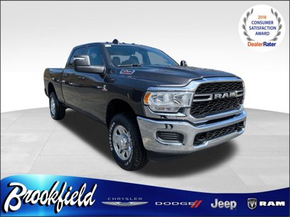 New 2024 RAM 2500 Tradesman w/ Chrome Appearance Group
