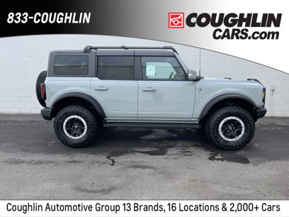 New 2024 Ford Bronco Outer Banks w/ Sasquatch Package