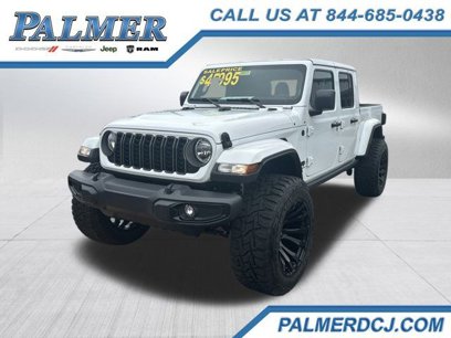 New 2025 Jeep Gladiator Sport
