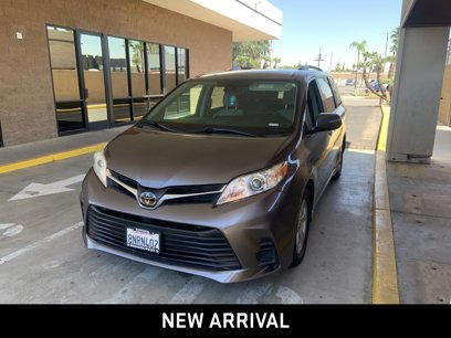 Used 2020 Toyota Sienna LE