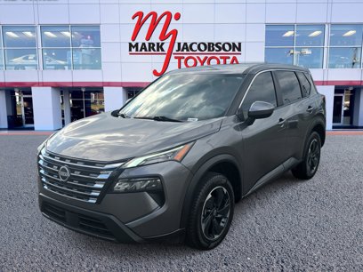 Used 2024 Nissan Rogue SV