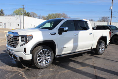 New 2025 GMC Sierra 1500 Denali w/ Denali Reserve Package
