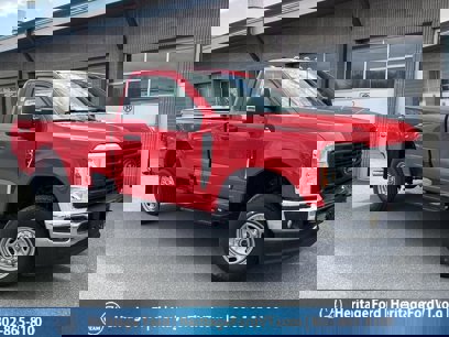 New 2025 Ford F250 XLT w/ Snow Plow/Camper Package