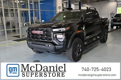 New 2025 GMC Canyon Elevation w/ Convenience Package