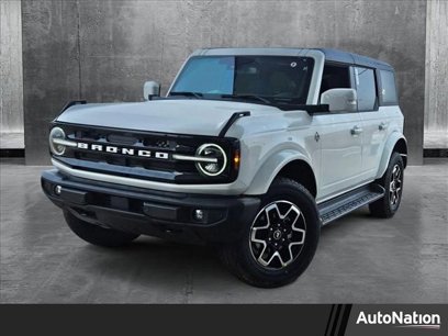 New 2025 Ford Bronco Outer Banks