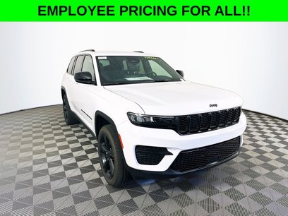 New 2025 Jeep Grand Cherokee Altitude