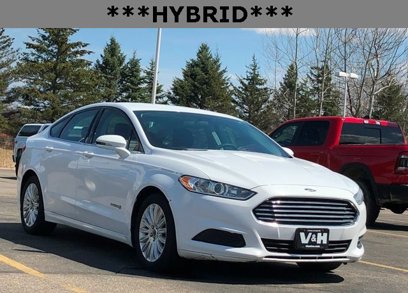 Used 2016 Ford Fusion SE
