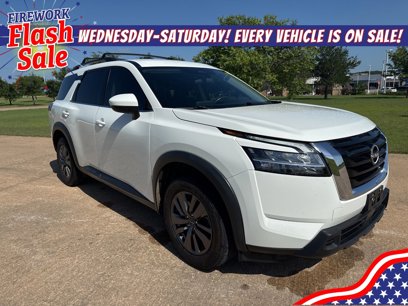 Used 2022 Nissan Pathfinder SV