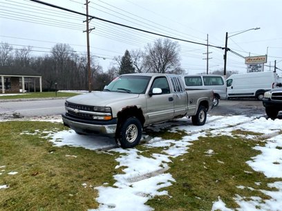 Used 2000 Chevrolet Silverado 2500 LS w/ Firm Ride Suspension Pkg