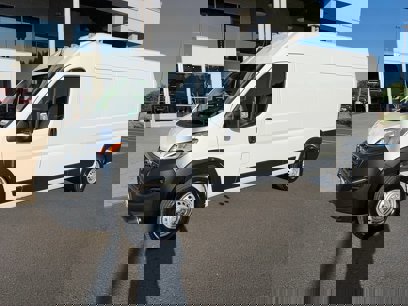 New 2025 RAM ProMaster 2500 w/ Convenience Group