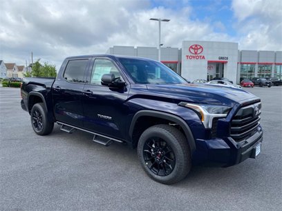 New 2025 Toyota Tundra SR5