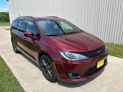 Used 2018 Chrysler Pacifica Touring-L Plus w/ S Appearance Package