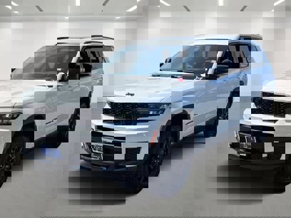 Used 2024 Jeep Grand Cherokee L Altitude