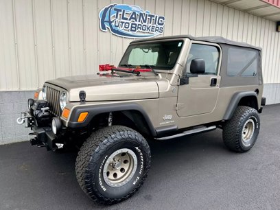Used 2005 Jeep Wrangler Unlimited w/ Premium Audio Group