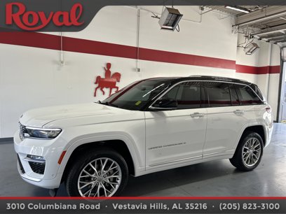 Used 2023 Jeep Grand Cherokee Summit w/ Luxury Tech Group V