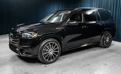 New 2025 Mercedes-Benz GLS 450 4MATIC