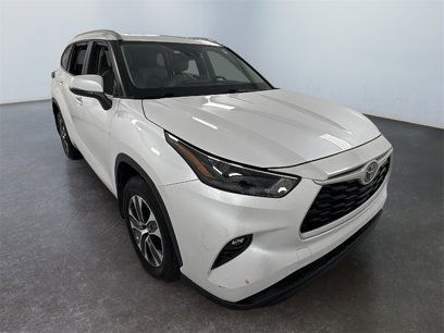 Used 2023 Toyota Highlander Limited