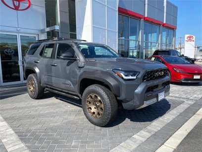 New 2025 Toyota 4Runner Trailhunter
