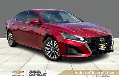 Used 2023 Nissan Altima 2.5 SV w/ SV Premium Package
