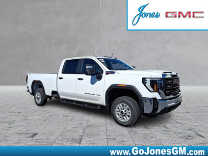 New 2025 GMC Sierra 2500 Pro w/ Convenience Package
