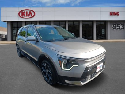 Used 2023 Kia Niro EX Touring
