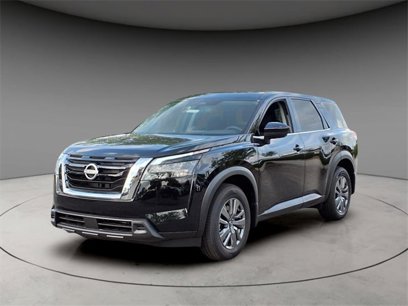 New 2025 Nissan Pathfinder S