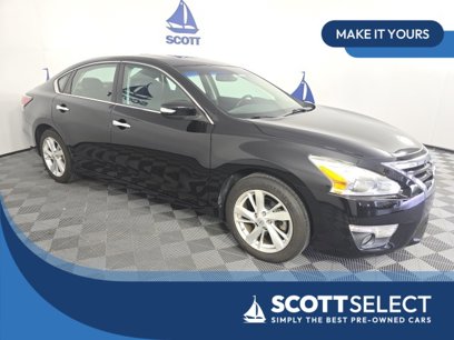 Used 2014 Nissan Altima 2.5 SL w/ Technology Package