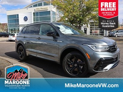 New 2024 Volkswagen Tiguan SE R-Line