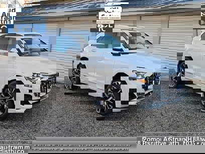 New 2025 Audi Q8 Premium Plus