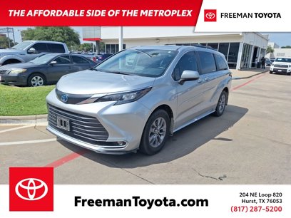 Used 2024 Toyota Sienna XLE
