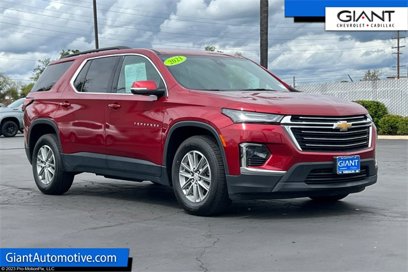 Used 2023 Chevrolet Traverse LT