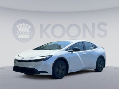 New 2025 Toyota Prius LE