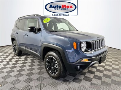 Used 2023 Jeep Renegade Latitude w/ Sun/Sound Group