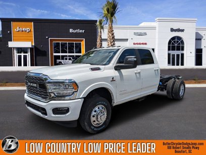 New 2024 RAM 3500 Limited