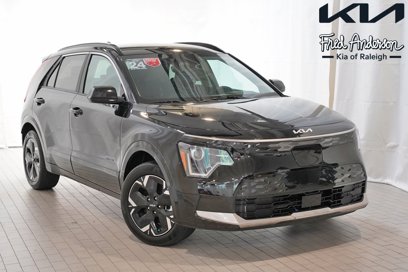Certified 2024 Kia Niro Wind