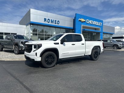 New 2025 GMC Sierra 1500 Pro w/ Graphite Edition