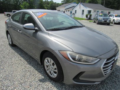 Used 2017 Hyundai Elantra SE