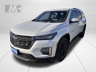 Used 2023 Chevrolet Traverse RS