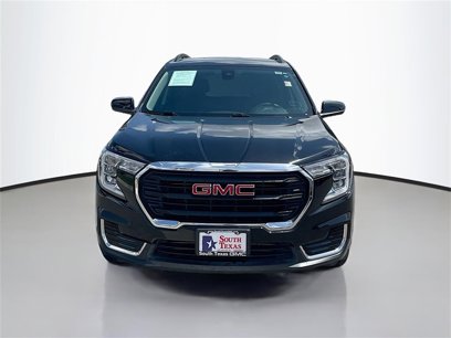 Used 2022 GMC Terrain SLE w/ Driver Convenience Package