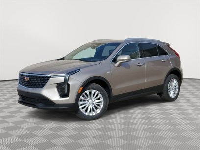 New 2024 Cadillac XT4 Luxury w/ Cold Weather Package