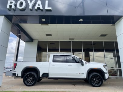 Used 2024 GMC Sierra 2500 AT4 w/ AT4 Premium Plus Package