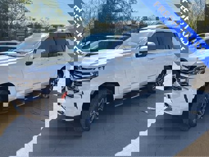 Used 2023 Chevrolet Suburban LT w/ Luxury Package