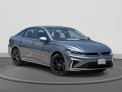 New 2025 Volkswagen Jetta SE