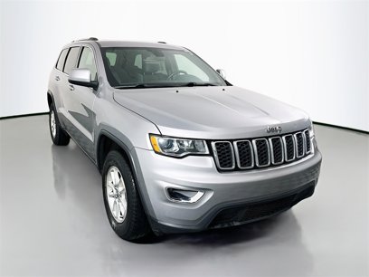 Used 2019 Jeep Grand Cherokee Laredo