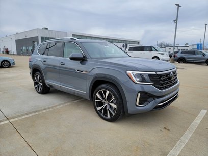New 2025 Volkswagen Atlas SEL Premium R-Line